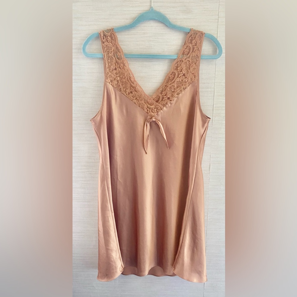 Elegant Lace Trim Satin Nightgown